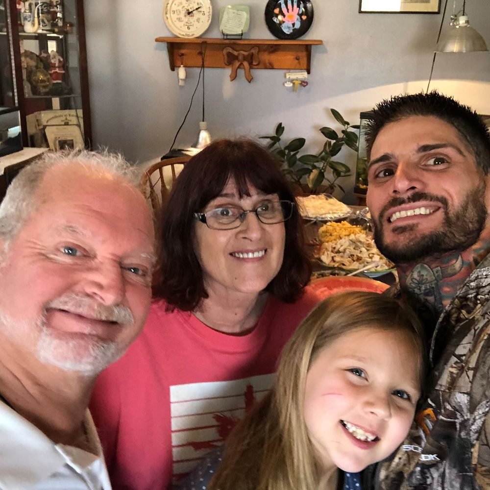 Meet your Posher, Don